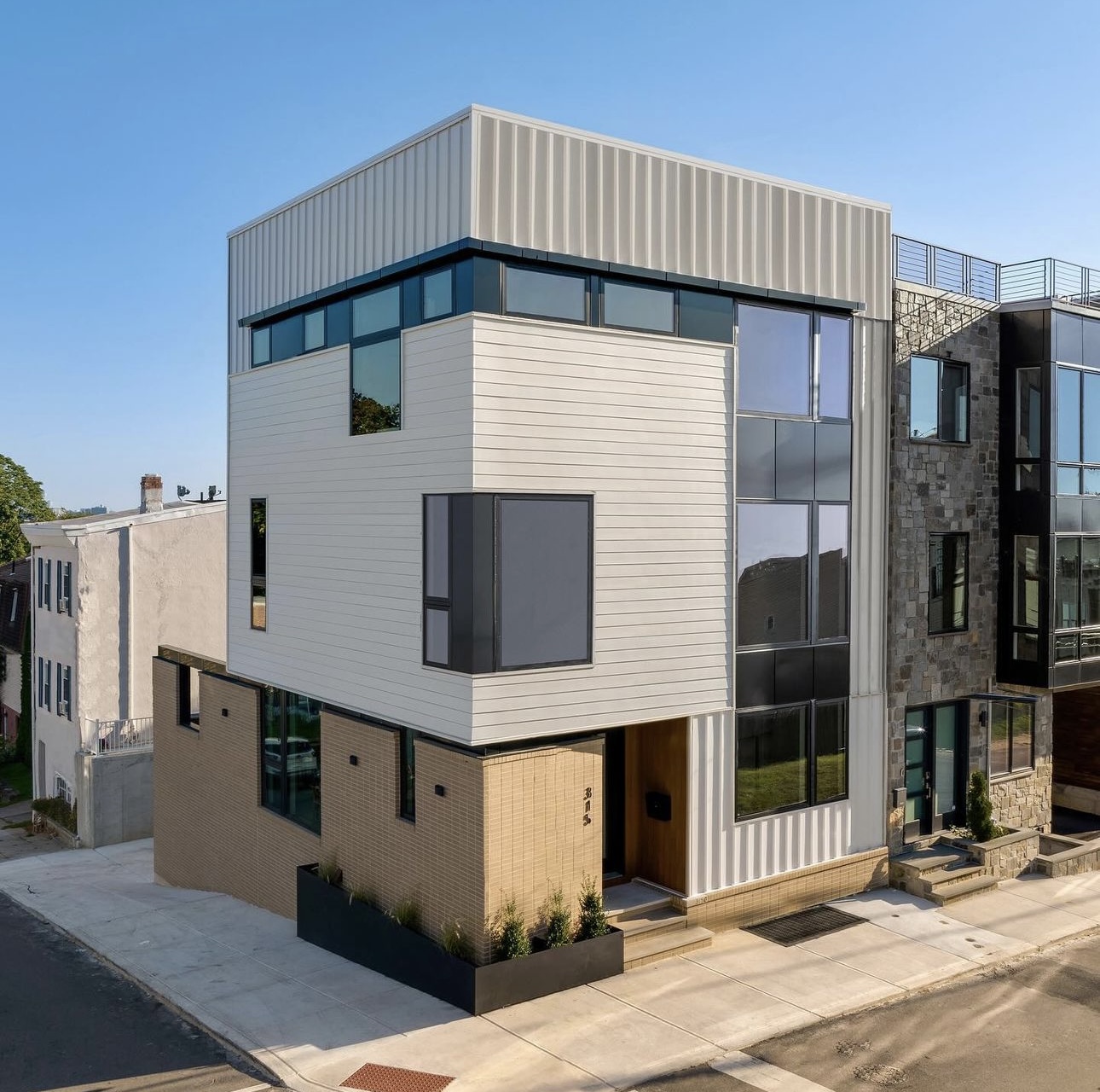 Modern Corner Architecture